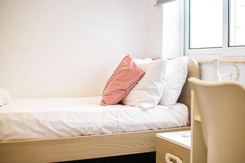 Birzebbuga -Two Bed Penthouse Apartment 0*,